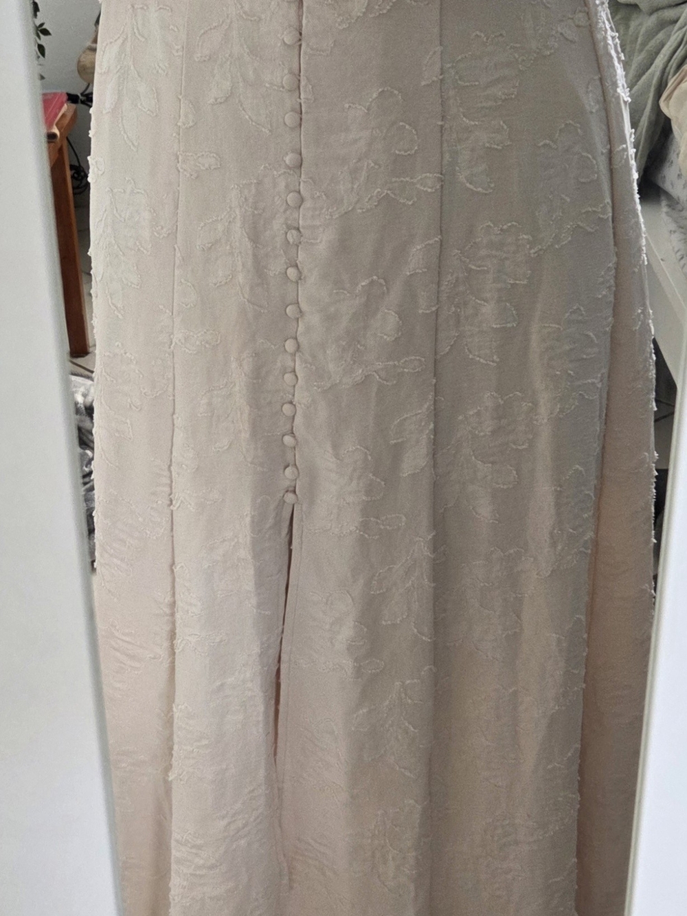 Women's Cream Floral Textured Button-Front Skirt